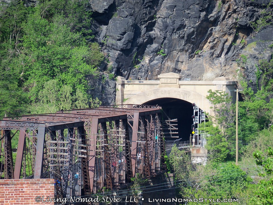 Appalachian Trail At Harpers Ferry - Living Nomad Style